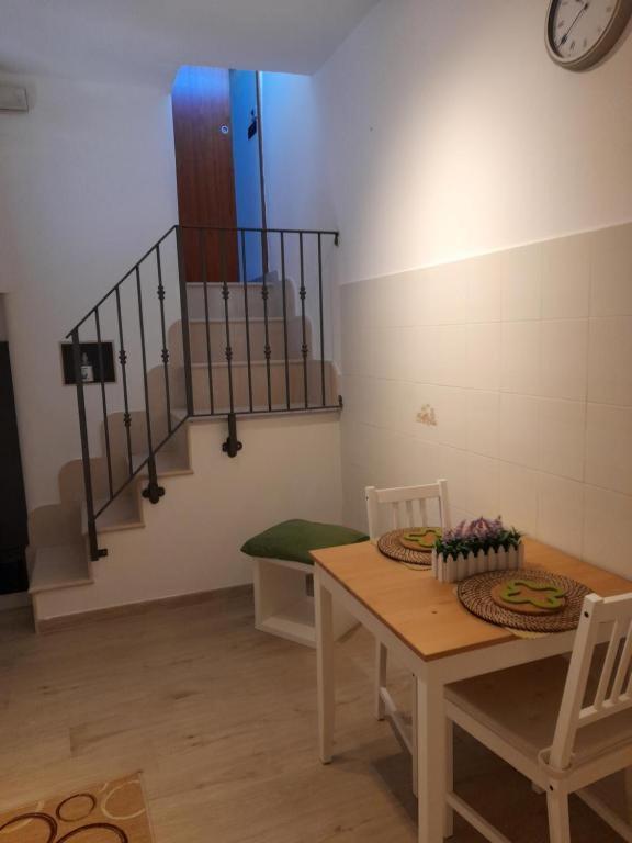 Nial House Lägenhet Monopoli Exteriör bild